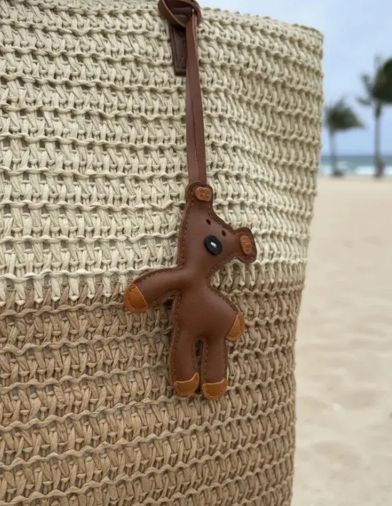 Charm Osito Teddy Café | Bag Charm para Cartera | MIGMA
